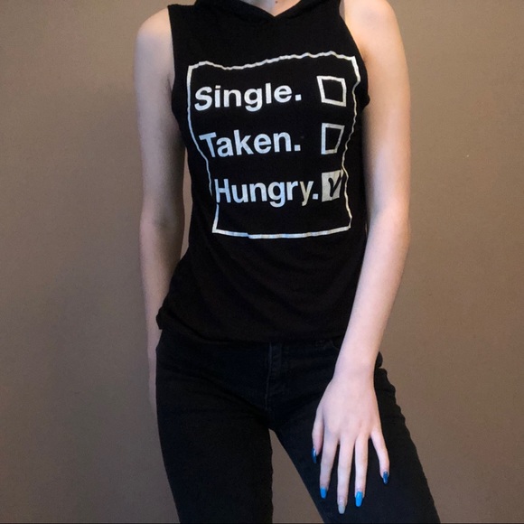 Muscle Tee Work Out Shirt “single.taken.hungry!” - Picture 3 of 6